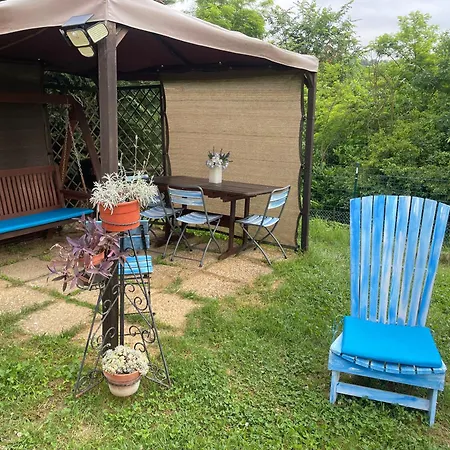 לינה וארוחת בוקר Cascina Dei Levrieri Capriglio