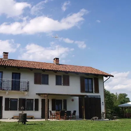 Cascina Dei Levrieri 4* Capriglio