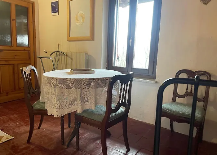 Cascina Dei Levrieri Bed & Breakfast 4*